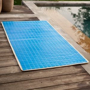 Refresh Mat Kühlmatte am Pool Refresh Mat Kühlmatte am Pool